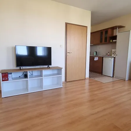 In Relax Complex, Sveti Vlas Slăntjev Brjag